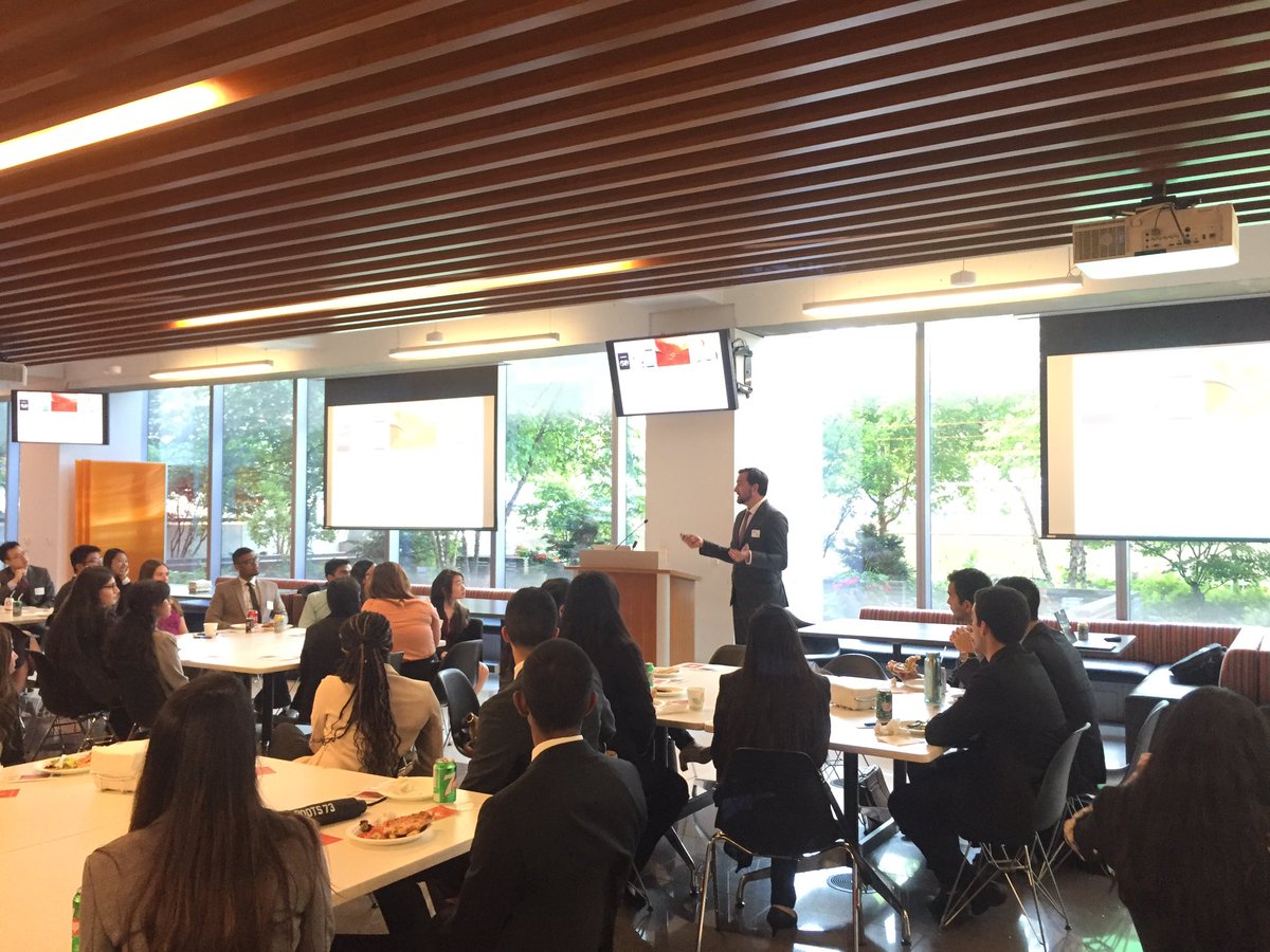CPASchulich's tweet photo. What a great way to start off the night at #PTLPwC! A presentation from @goCPAontario https://t.co/fM93OLOUki