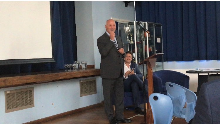 Mark_VdB82's tweet photo. Big thanks @FraminghamEarl for dad's retirement event tonight,fitting for the legend. Thanks @mrjakehumphrey too #38years #endofanera #fehs https://t.co/gl4Jjx3VPH