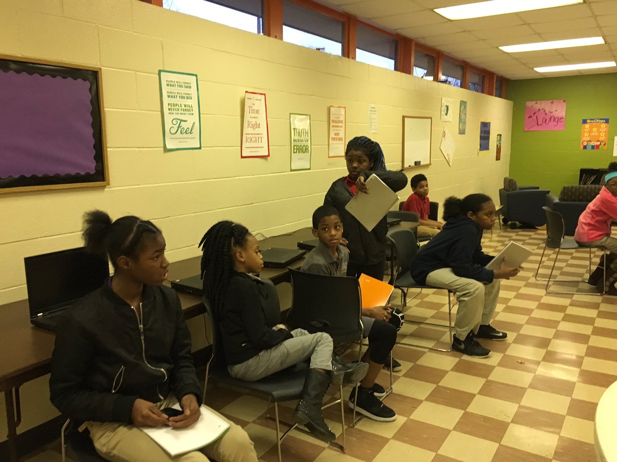 kidexmag's tweet photo. #kidthrowback to the beginning of the year when we were still taking surveys before we released at the Cleveland Boys &amp; Girls Club 🌟 https://t.co/T6QlVe2xxt