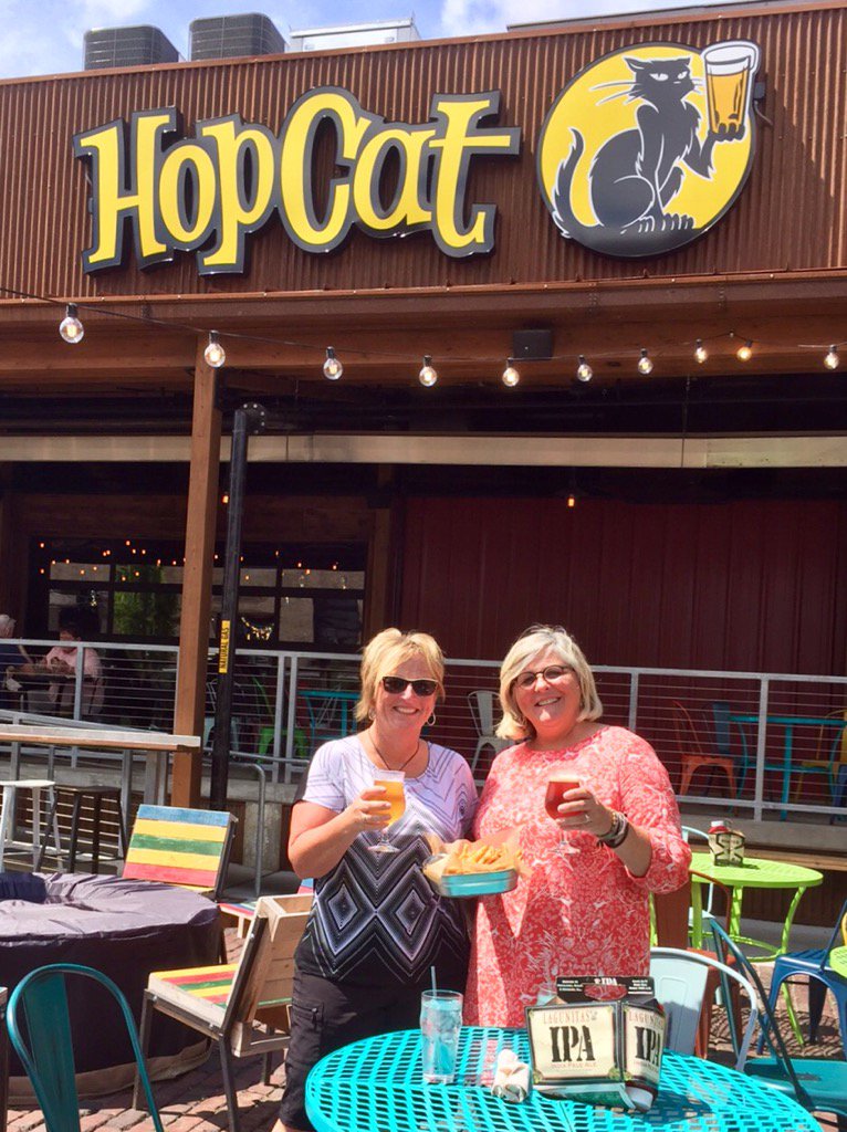 ValHoke30's tweet photo. A trip to Kzoo payed off with sunshine, beers and my bestie! https://t.co/XIgAOU0Yp9