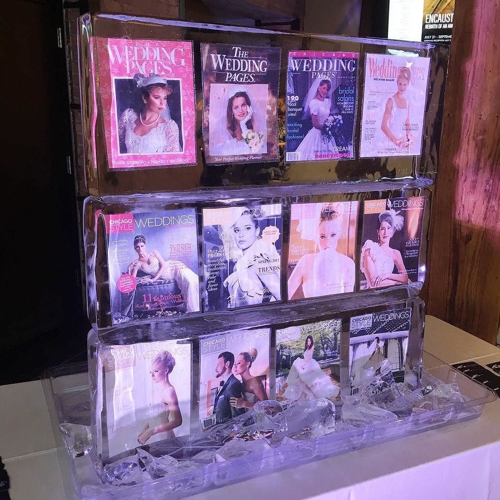 ChiStyleWed's tweet photo. ChicagoStyle Weddings through the years captured in ice by @natesice 🙌🏻 #cswlaunch #30thanniversary https://t.co/dxLxVpWsyK https://t.co/ljFhNyd2HM