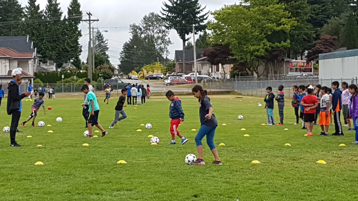ohana_annie's tweet photo. Super proud of our Camp Next kids for deciding to take it to the next level next week. Pun intended. #sd36learn #campnext https://t.co/PbrQgH6KAb
