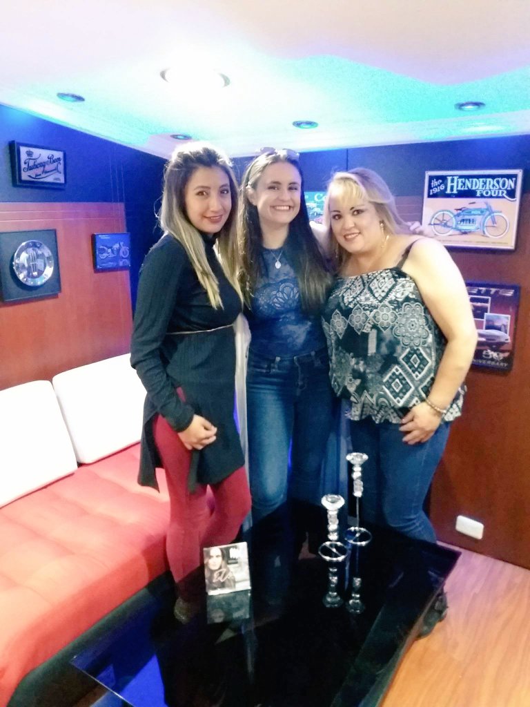 inmusicrecords's tweet photo. Seguimos con el #TourPromocion RIOBAMBA con @mcattanimusic1 #LaVerdad Gracias #GoldenHits #ComoEnCasa de #Canal29Ecuavision @pupi_velasco https://t.co/sJh8qenzyK