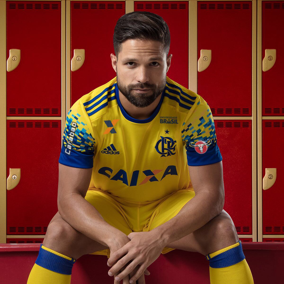 Feito por um da nossa Nação, escolhido por toda Nação.

Eis o nosso novo 3º Manto <a href="/adidasbrasil/">adidasbrasil</a>.

#HereToCreate