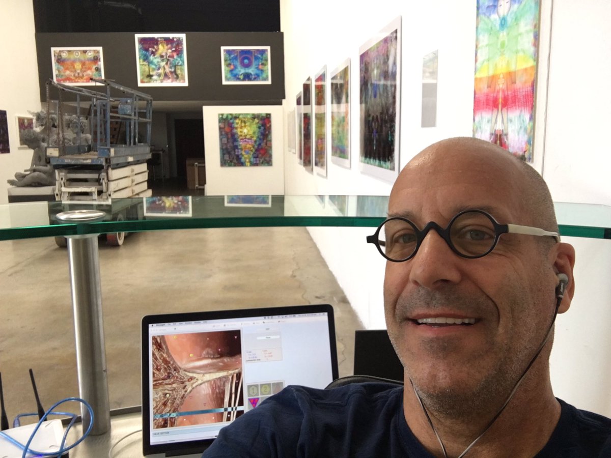 SteveHinkey's tweet photo. Amazing day at Bergamot Station. Global art lovers converging at EarthWe Gallery to check out my art! Saturday art party! 4-8+. Come!!! https://t.co/eRV11IH350
