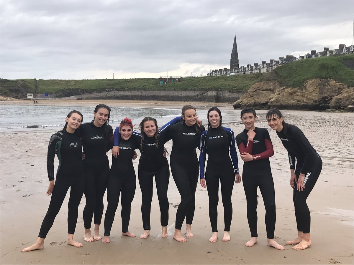 ExcolSocial's tweet photo. Pioggia e vento non ci scoraggiano! Gruppo #Excol alla conquista del Mare del Nord...in kayak! 😂#Northumberland https://t.co/wdSvAxvIUd https://t.co/8UhHFmTjgD