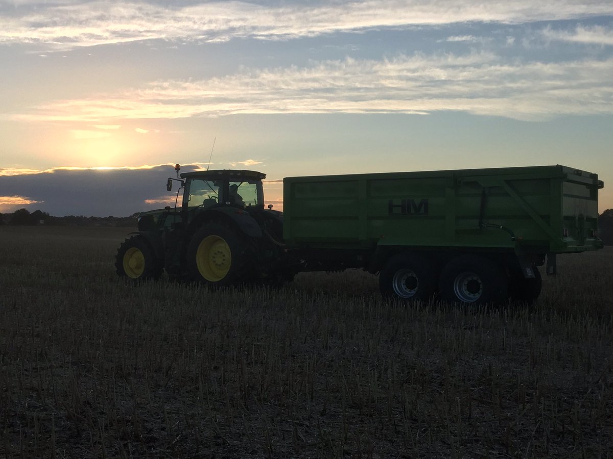 VentureFarmMachinery tweet media