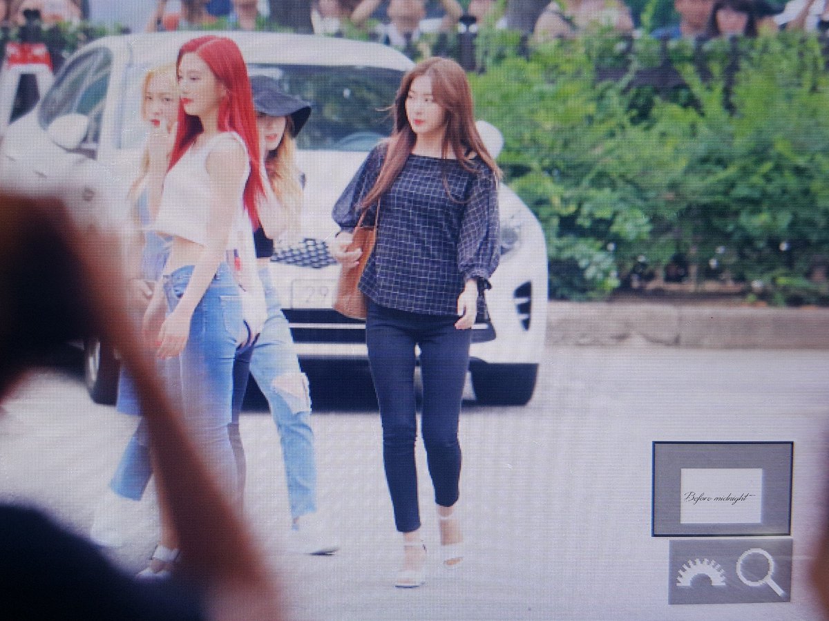 BFmidnight's tweet photo. 170721 #레드벨벳 #RedVelvet #슬기 #SEULGI 뮤직뱅크 출근 프리뷰 https://t.co/IZqvirsW0p