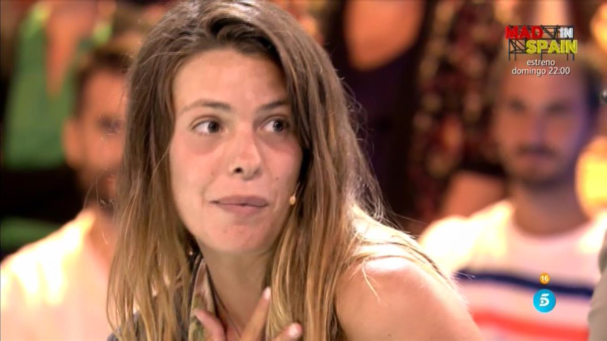 Supervivientes's tweet photo. #SVFinal | "Alba es lo mejor de lo mejor. Vale más una personalidad que pescar 500 peces. Merece ganar" https://t.co/0FBgMJbayp https://t.co/YPImTXWeSu