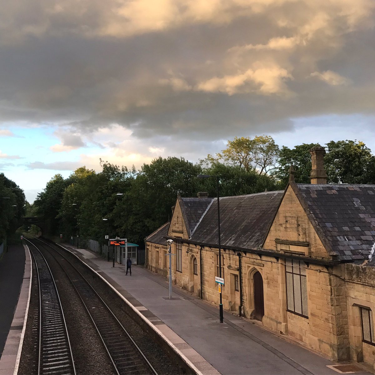 lucyduk's tweet photo. Sometimes you just need to jump on a train, cross the border to Wales... #Ruabon #Northwales https://t.co/bjkndUiwAN https://t.co/t59naHxWB7