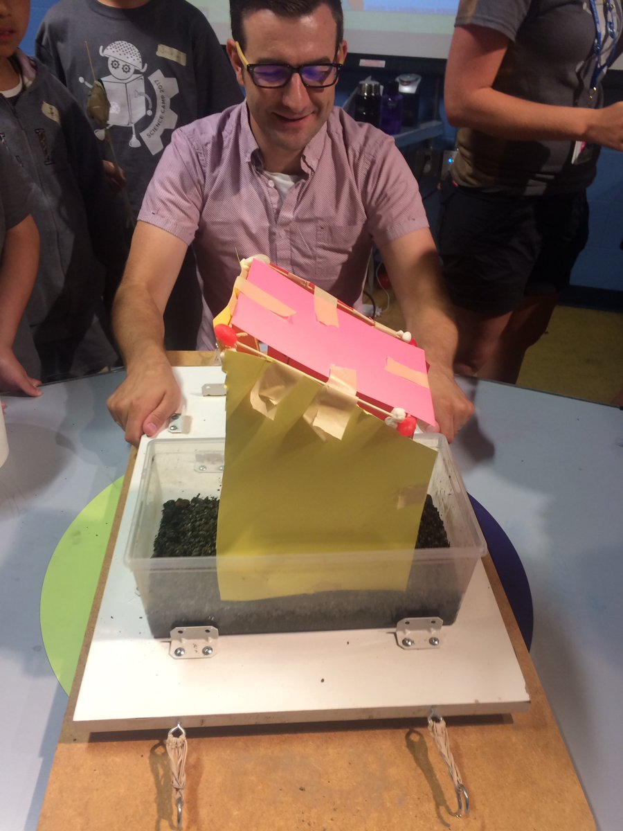 DaveatBinnie's tweet photo. #TBT to a few weeks ago volunteering with @ACECBC at @scienceworldca summer camps! Earthquake designs and manual shake tables! #Science https://t.co/Sal7MJ3Chr