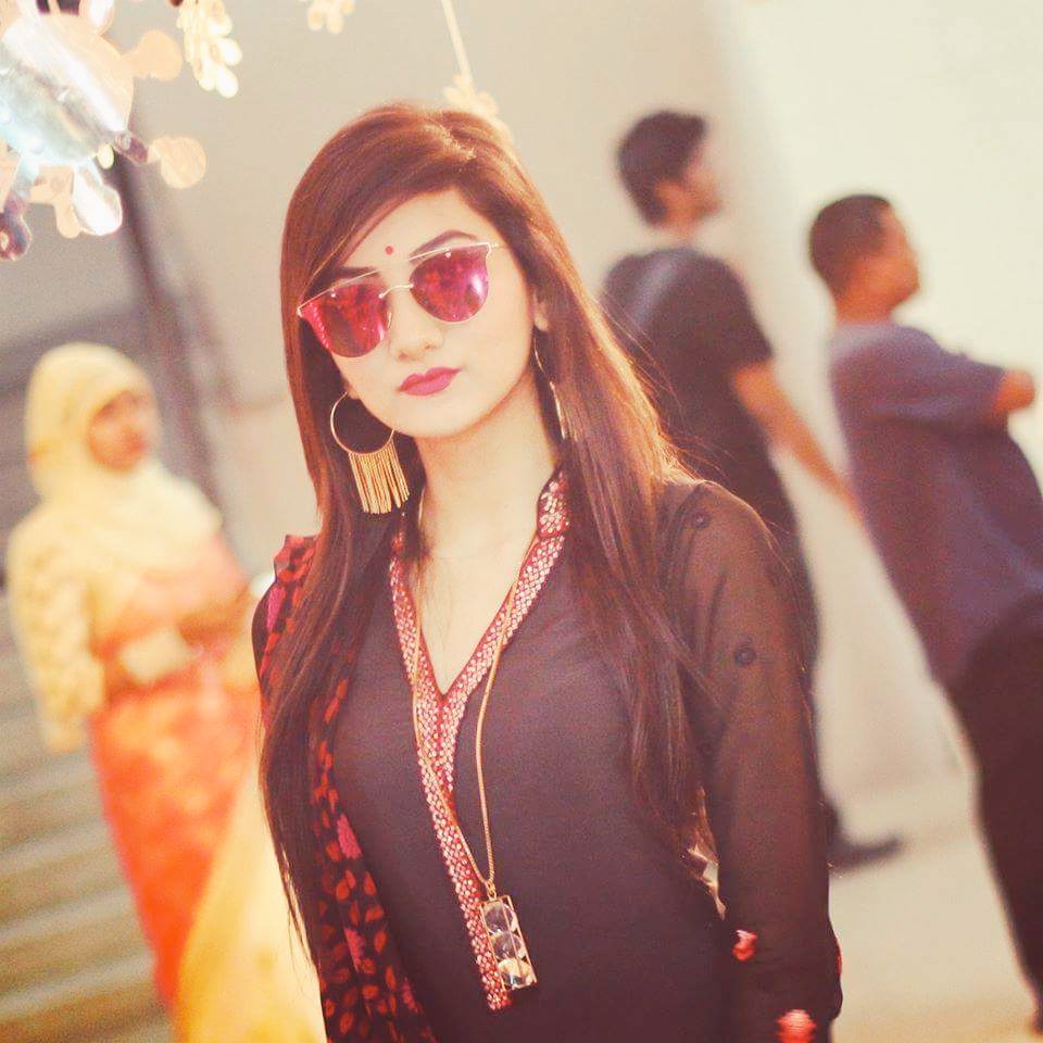 like me &amp; follow me.....
cuteness overloaded.....