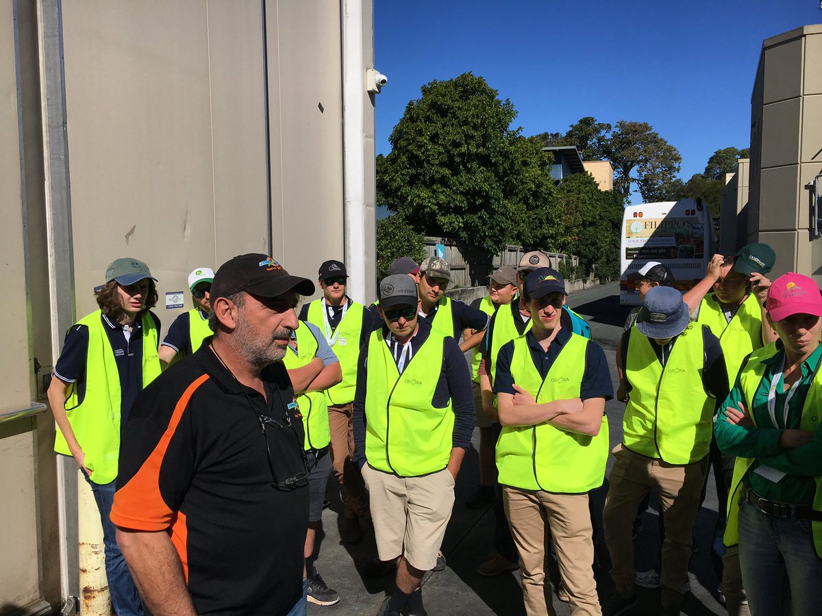 LVGrowers_Inc's tweet photo. # last stop of tour.  Thank you Zone fresh for allowing us to visit the store and complete the supply chain. https://t.co/nofWhRhn06