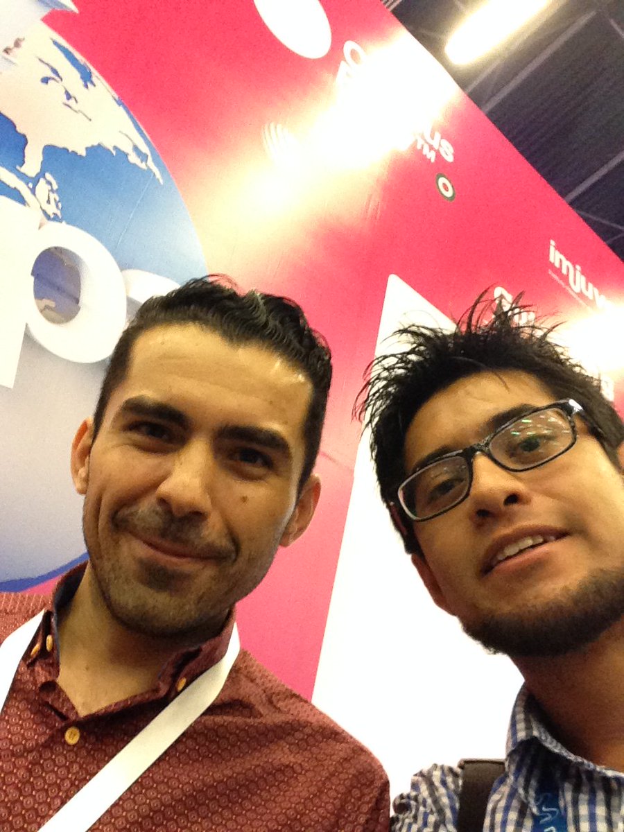 geekblitz's tweet photo. Epic Story: Cuando @LuisGyG habló de “Tu Marca Personal” en Campus Party #CPMX5 2014 https://t.co/ooVdZhauPi