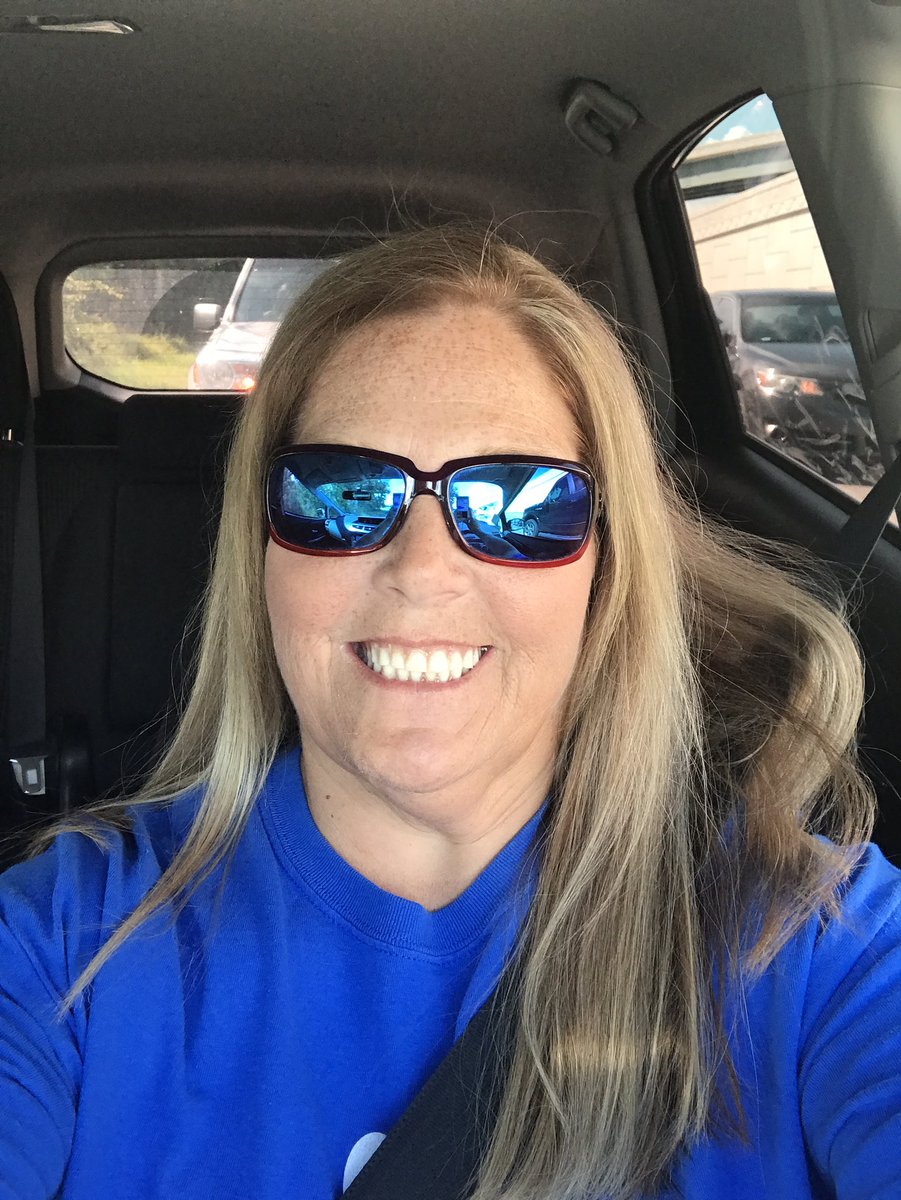 cathydorchuck's tweet photo. The house is empty of puppies for the next few days! I get to fish fish fish! https://t.co/CygCMlZMpK
