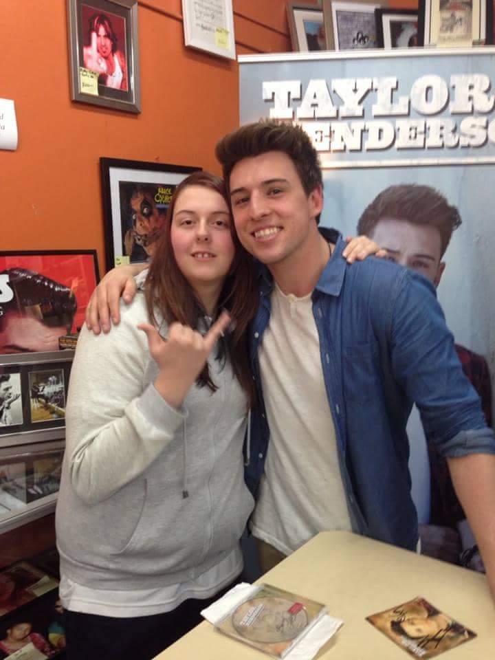 AprilCMusic's tweet photo. @taylorhenders0n you probably don't but... Do you remember this? https://t.co/ujnUiUsQTY