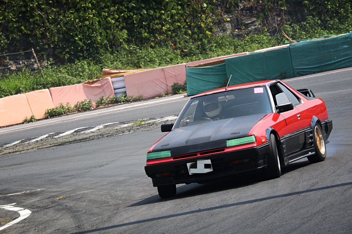 honjyocircuit's tweet photo. おはようございます🌞

本日は貸し切り日です🏁

見学無料でーす(๑¯ω¯๑) https://t.co/WSUUb7QiJB