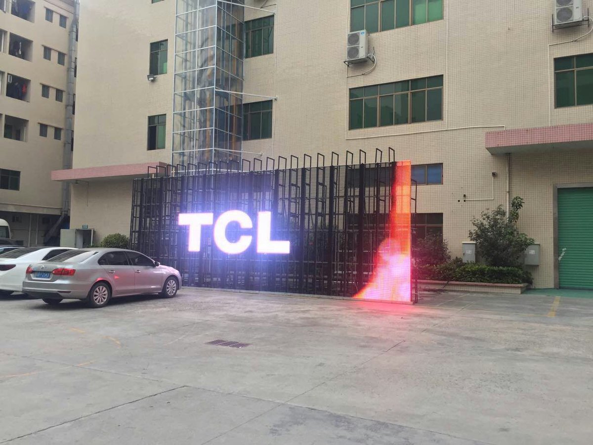 p20 die-casting aluminum led mesh,stock 245sqm on sales ,brand new 450$ per sqm.limited stock. delivery within 3 days.