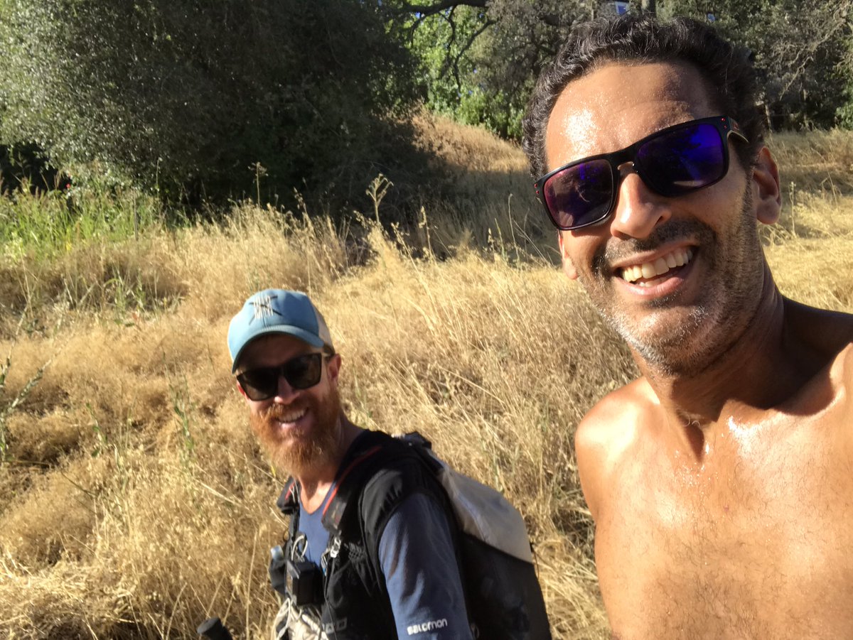 gopaulgo1's tweet photo. Today's fartlek, pleasantly interrupted by a @rickeygates sighting!  Cool to spend some miles with ya! #transamerican #gettinthere https://t.co/zNew1kFdf9