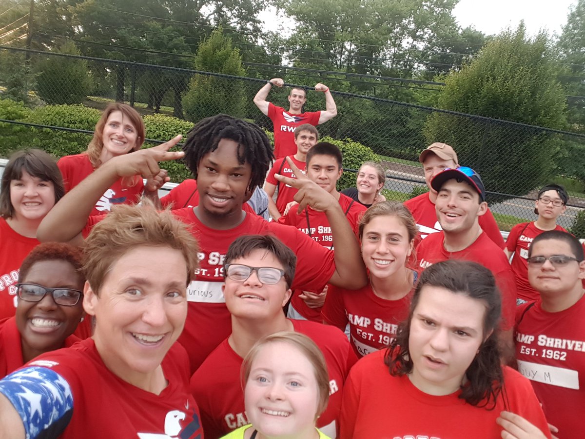 TeamRWBCNJ's tweet photo. Tonight @SONewJersey athletes took the reigns and led blindfolded @TeamRWB eagles and counselors through the obstacle course at #CampShriver https://t.co/fVSH8r3XSe