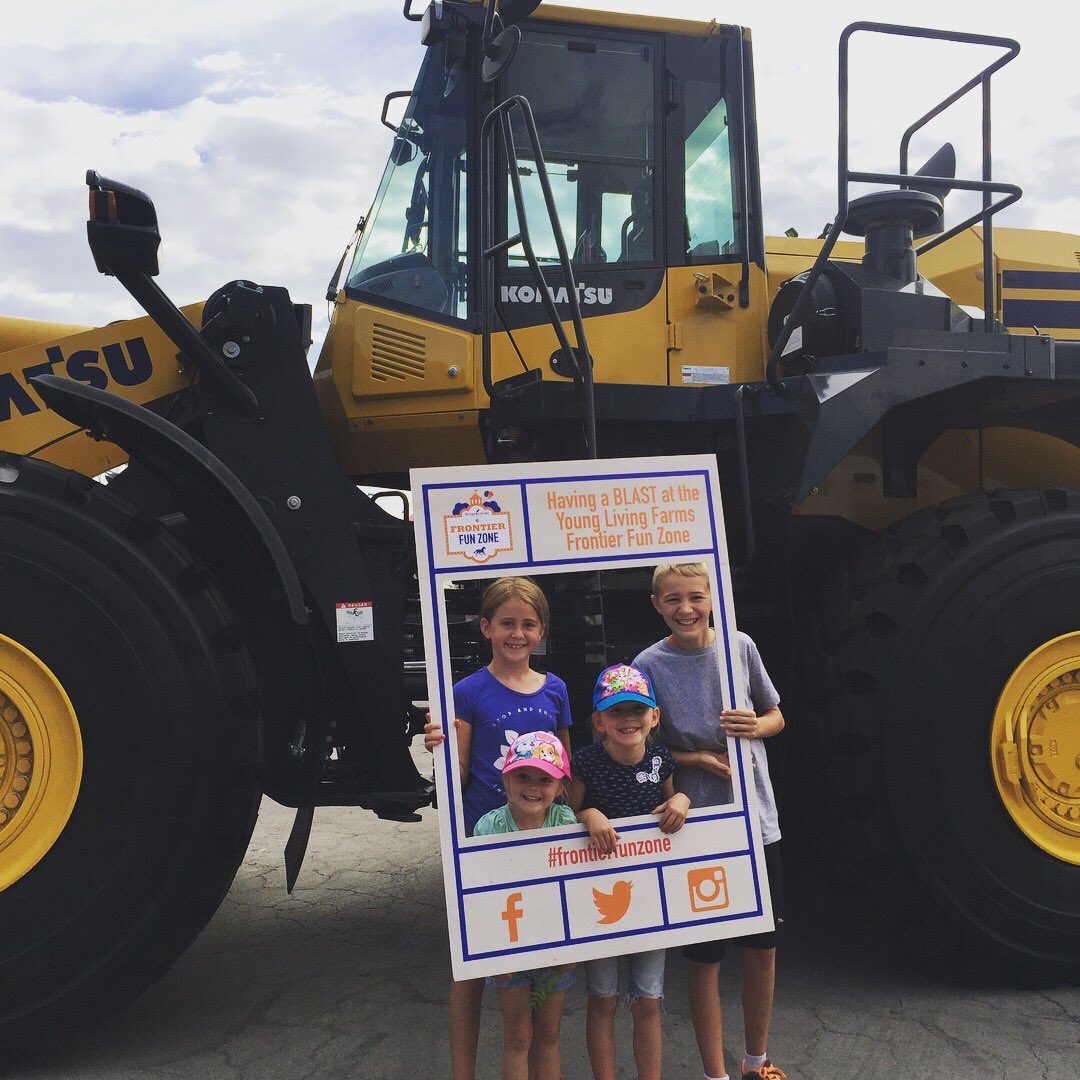 Having a BLAST at <a href="/YoungLivingSG/">Young Living SG</a> Farms Frontier Zone▪️Join us before the <a href="/TheDaysof47/">The Days of '47</a> rodeo, 5:30-7pm 🚜🎡🌭 ▪️Food, rides &amp; mechanical bulls.