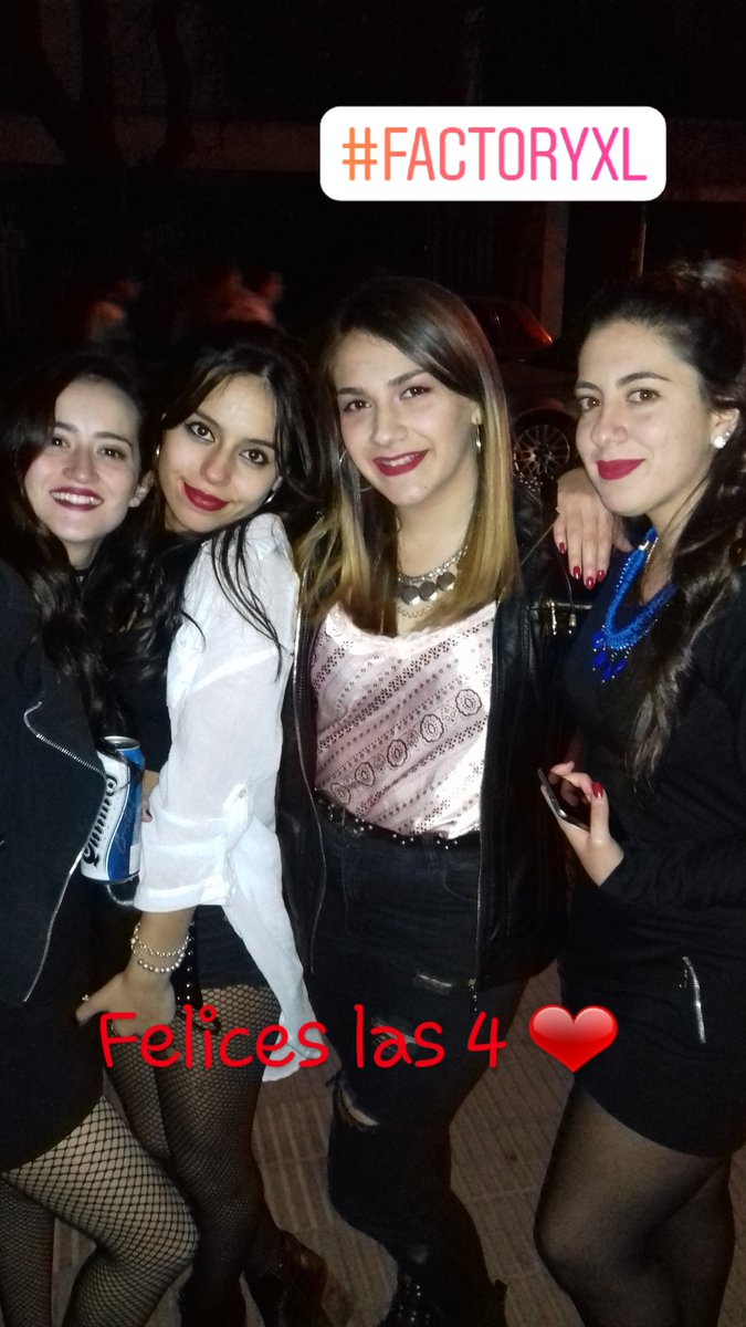 Agos195's tweet photo. #FactoryXL con ellas 💋 https://t.co/VSVS1QrBA6