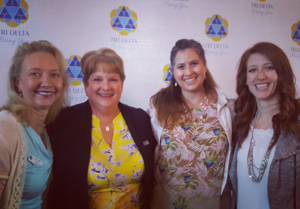 TriDeltaUT's tweet image. Missing my sisters after #DDDVLC Did a lot of learning so we can lead to excellence &amp;amp; be premier. @tridelta #livelearnlead #bebraveboldkind
