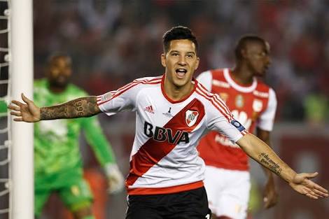 ArsenalFC_SM's tweet photo. Diretamente das terras latinos americanos, Driussi é mais um reforço para o time, artilheiro do River e do campeonato argentino #GoGunners!! https://t.co/byo1tVCkUr