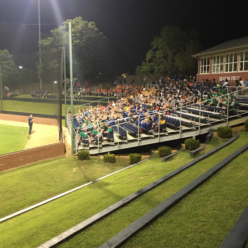 WestKyFCA's tweet photo. Great way to end the night.  Thanks Brian Evans @COmurraystate sharing the 'Good News'...the only news that matters. https://t.co/WDEjjm36XD