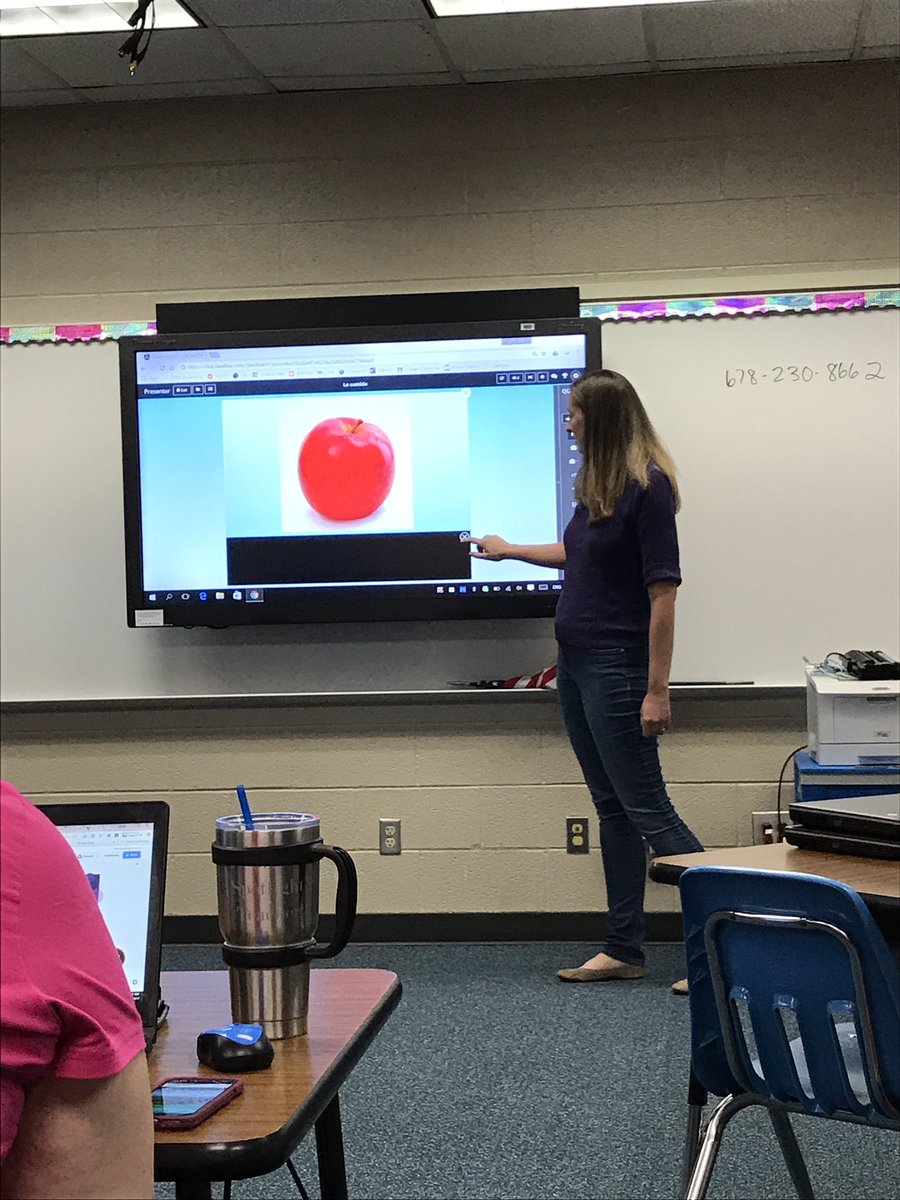 cassiereederedu's tweet photo. #cfcadre17 members are ready to share about @Classflow and #classflowdesktop in @CyFairISD! @allie_spear @MBreidenthal @MrsMarinCyLakes https://t.co/QoKtSp5dgr