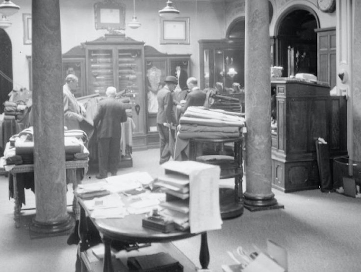 viesso's tweet photo. Tailor made, from Savile Row to the internet age (MUST READ)
https://t.co/SYZtqY1fts #design #tailor https://t.co/LVhvrffY4E
