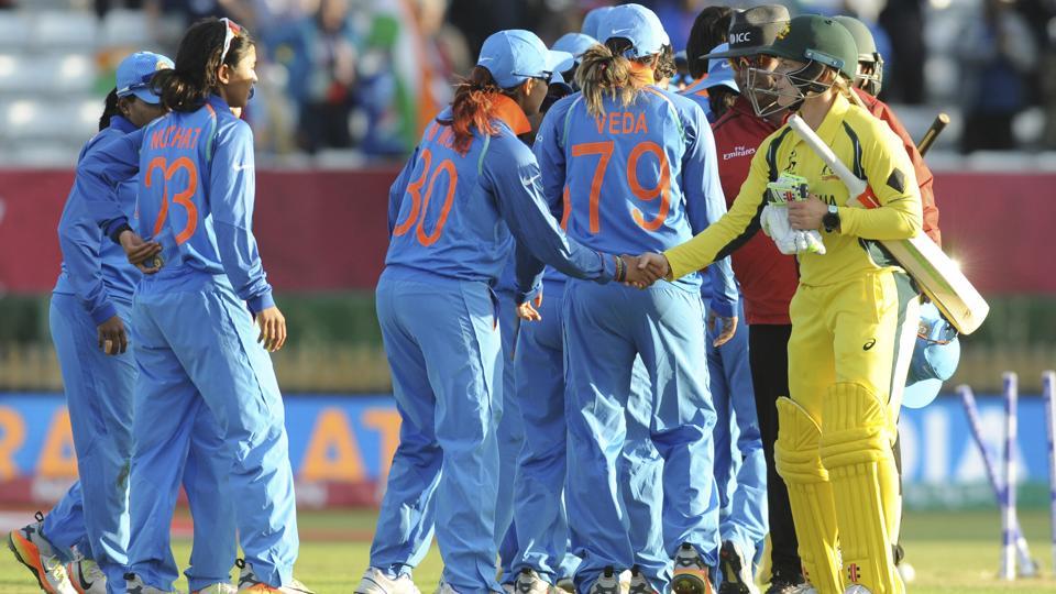 htTweets's tweet photo. #WWC17 | Mithali Raj-led India ready for final vs England #INDvsAUS #HarmanPreetKaur #AUSvIND 

https://t.co/yoqvEZiSPQ https://t.co/3w8TD9P8vb