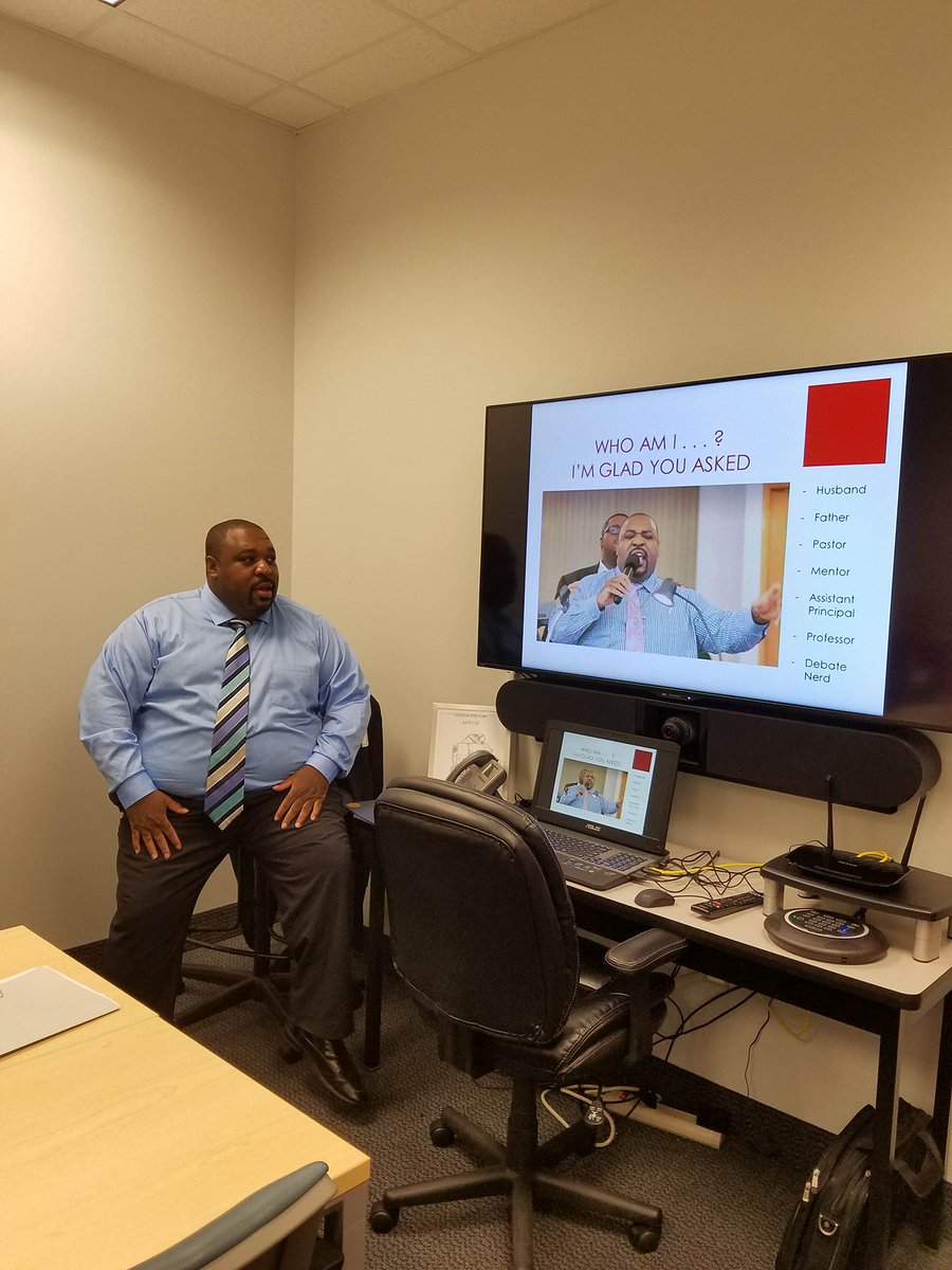deongarner's tweet photo. I enjoyed getting back on the "Presentation Circuit!" Thank you to The GWU for this wonderful opportunity! #HamptonCSchools #dmg77 #grateful https://t.co/BhCbXmGbBc