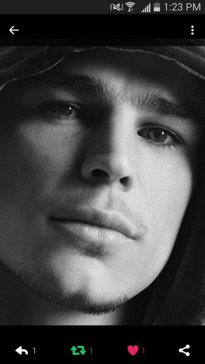 ConnieJoJo2's tweet photo. Happy Birthday Mi Amor
7/21/78 #JoshHartnett #dreamlover
#loverboy #beautifulman #browneyes
#sweetlove #kiss #hesmyboo #hot https://t.co/aZrNB9cgA5