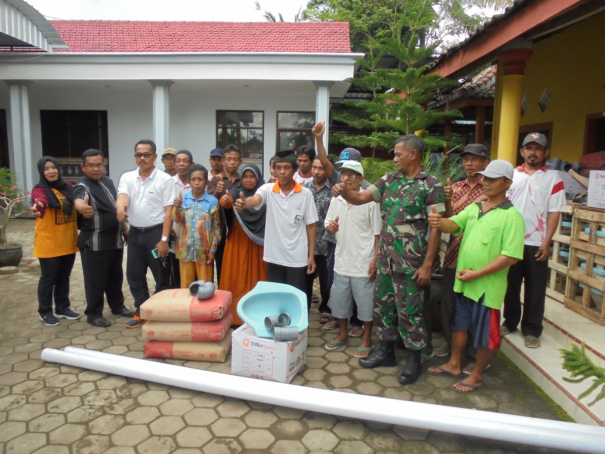 Sosialisasi program jamban desa tegalrejo di hadiri oleh pak camat <a href="/riobwi/">Satrio Bwi</a> <a href="/pkmtegalsari32/">Puskesmas Tegalsari</a>