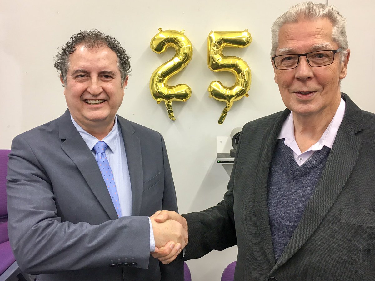 sydneykidneys's tweet image. Celebrating incredible 25y partnership @SydneyLHD @CernerAustralia that began with #PathNet #whatsnext