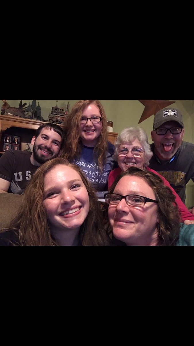 tostermo's tweet photo. My supporters that are getting me through my school ❤️ https://t.co/lsgcf5PpuL