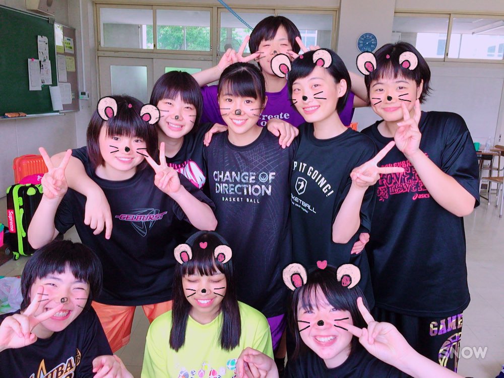 合宿1日目午前の部～🏀

みんなお疲れ様！😝

午後も頑張ろうっ😇👍🏻