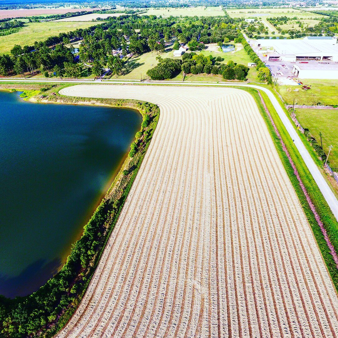 HayMapApp's tweet photo. 🚁💨HayDrone pictures of a freshly cut Coastal Bermudagrass HayField‼️
#haymap  #farming #agriculture #drone #hay #farmlife #cuttinghay https://t.co/wj9tbaVdsP