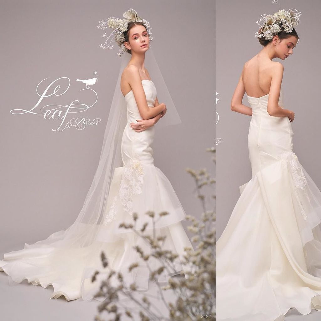 プリンセスローズ梅田店 Leafforbrides のドレスをご紹介致します お身体のラインが綺麗にみえるマーメイドラインです 横から見えるパールとビージングの刺繍がとても綺麗ですね ぜひご試着にいらして下さい プリンセスローズ梅田店