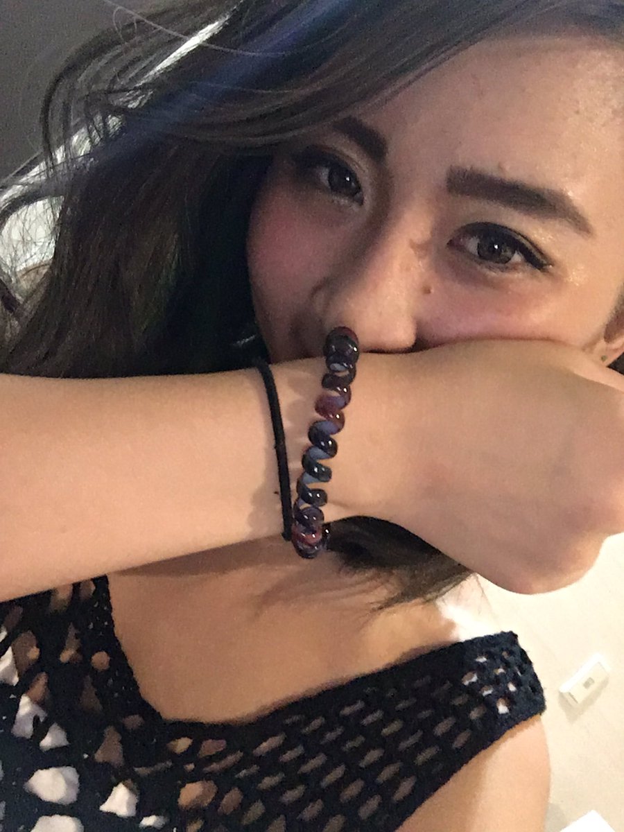 AM1997Nao's tweet photo. 名古屋 大阪 の公演で2回とも手を繋いで歌ってくれた
ありがとう。ほんとに幸せ者😭
@AustinMahone
#Austin #Austin_Mahone #loveboy
#Loveyou #FMPYJapanTour
#Nagoya #Osaka https://t.co/DDBbqcUvMr