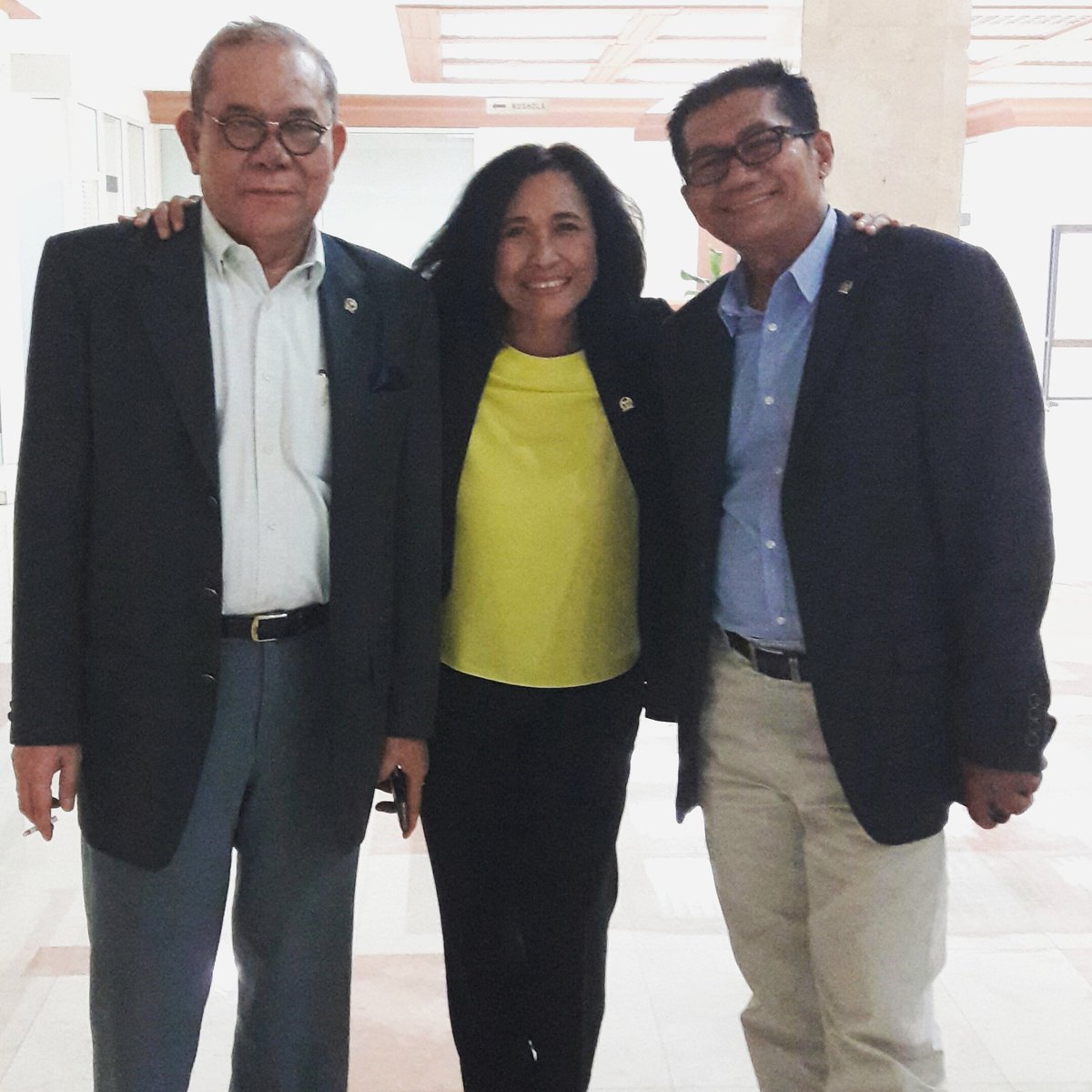 DR. Ir. Hetifah, MPP tweet media