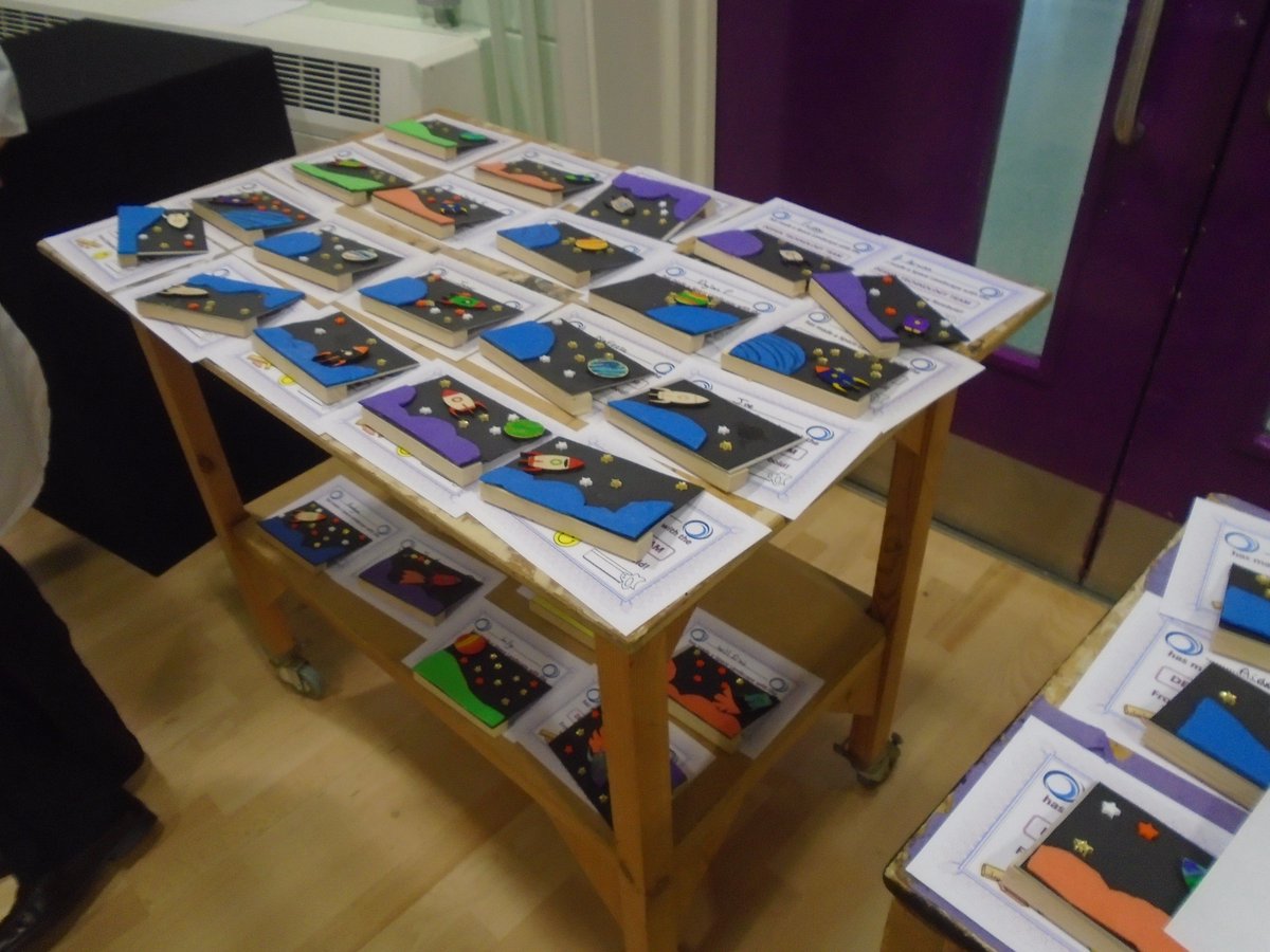 OAN__DT's tweet photo. Thanks to @ScienceOAN for organising a brilliant Y5 Space Day yesterday. We had fun in Technology making Space landscapes #Y5Spaceday https://t.co/IxOzl1mdnv