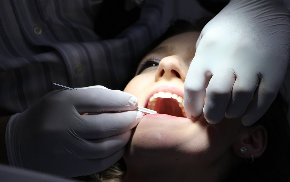 Intra_lock's tweet photo. Nuevos biomateriales dentales frenan las consecuencias de la caries ... https://t.co/BeztPwHaUt https://t.co/DOLPZvPDRM