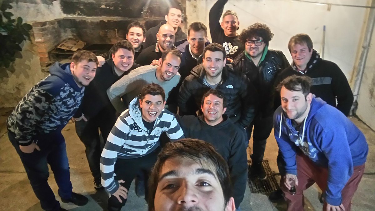 martinmlascano's tweet photo. #factoryxl con amigos! Los #WiFI https://t.co/U4GDaUfYSG