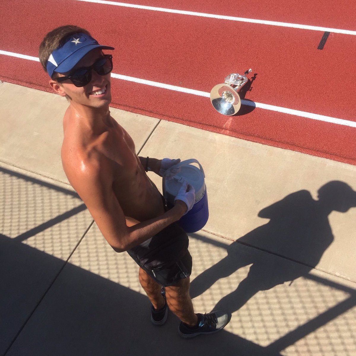 RyanRingham's tweet photo. Day 62: Working hard and beating the heat here in Texas. #dciphotoaday #bluestars2017 #bluestarsbrass #ageout https://t.co/EthuPMr69j