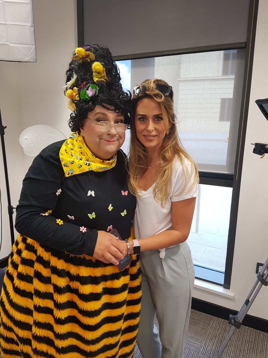 KevJohnscymru's tweet photo. Yesterday I played Grandma Bumble in 6 story videos for a schools project  Bumbles of Honeywood Thanks to the best make up artist Kelly https://t.co/1IBa2wwwlz