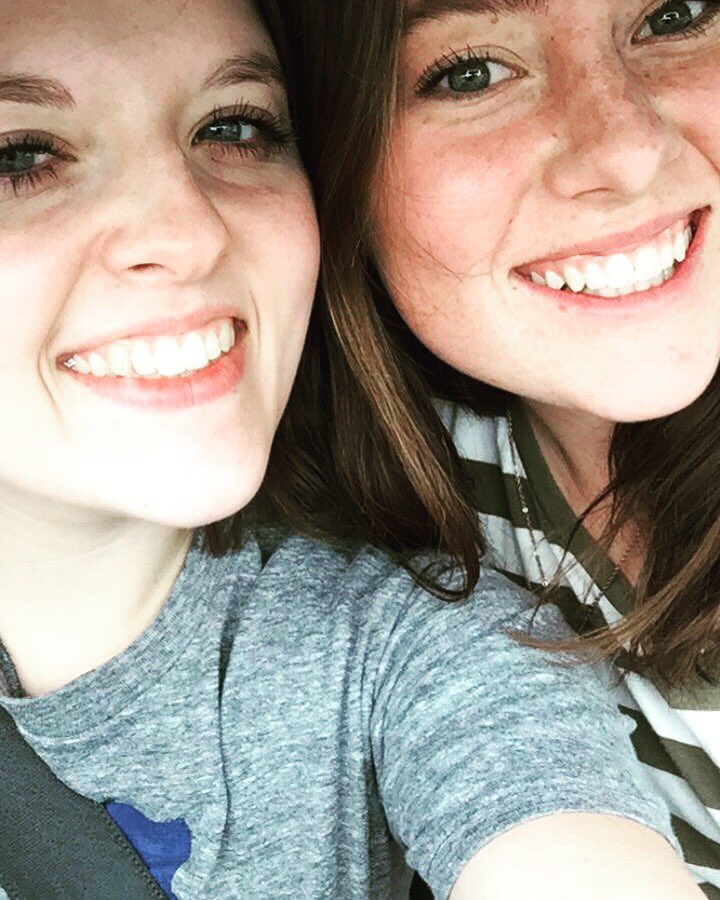 alyssakgrant's tweet photo. thanks for helping me through hard times, thanks for being there when no one else is, thanks for being my best friend 💕 @HarperMoulton https://t.co/WlznGrepsG