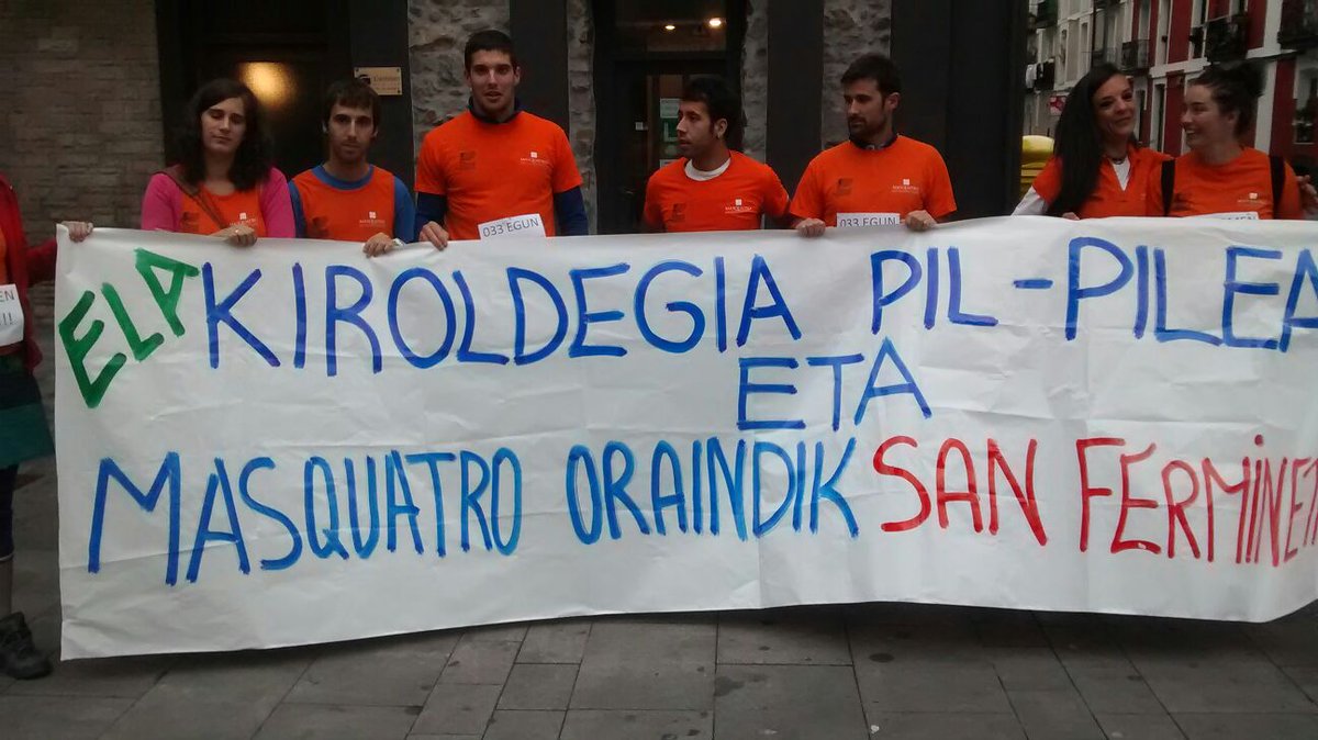 langileak's tweet photo. Atzoko mobilizazioan https://t.co/WZaQvB32YU
