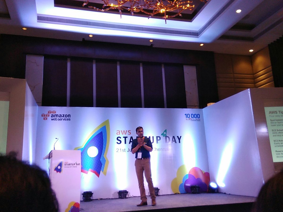codewhite2016's tweet image. Mehul Shah, from @AWSstartups Chennai on cost optimization for cloud architecture. #awsstartupday #costplanning